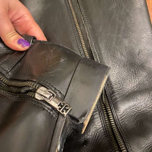 Tory Burch boot😍😍 - Picture 6 of 7